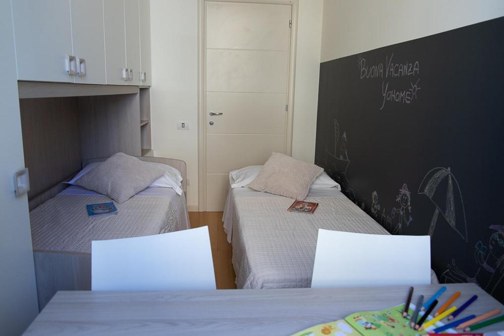 Zara D'Amare A Pesaro 10 Metri Dalla Spiaggia By Yohome Exterior foto